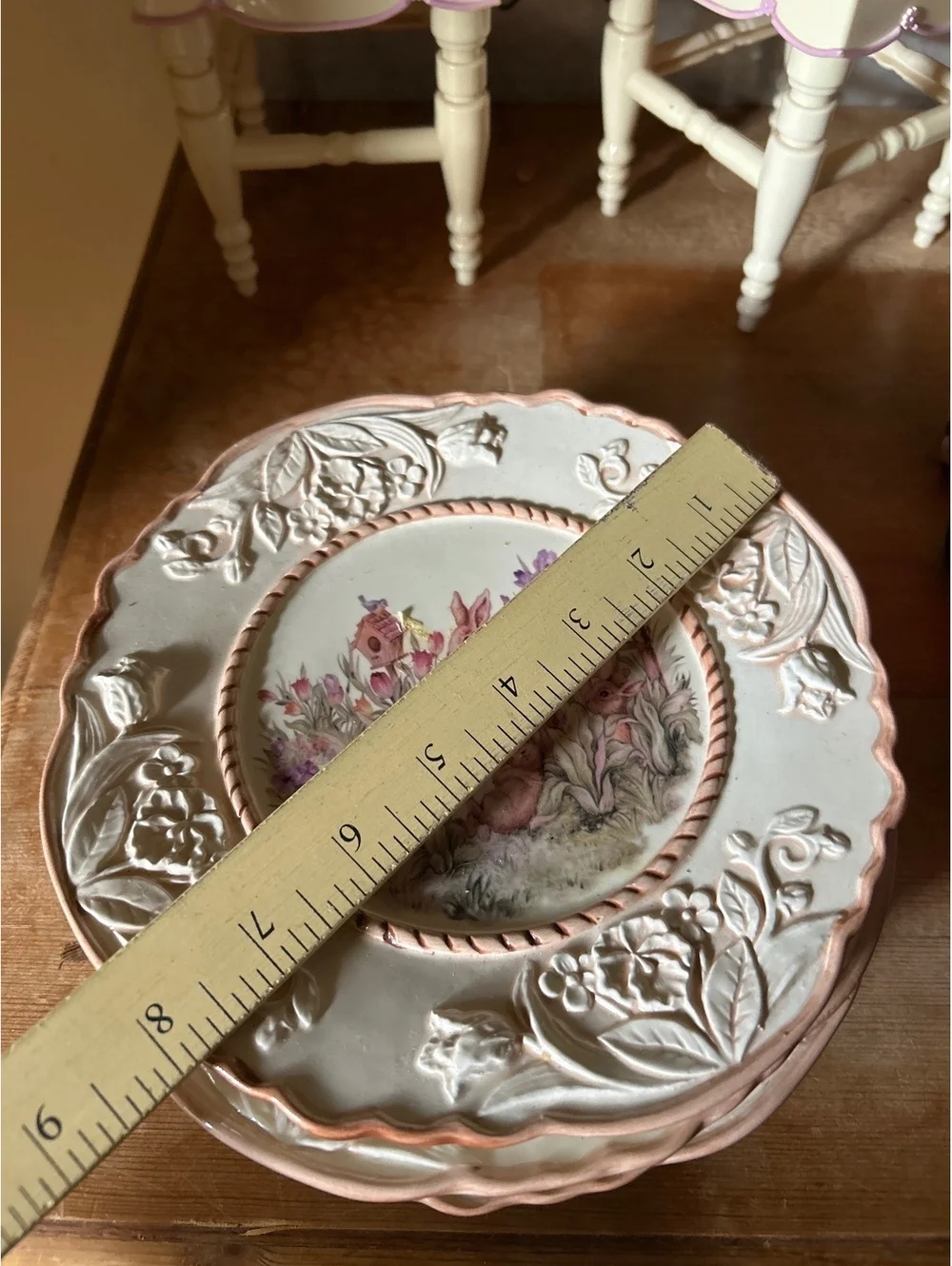 Easter treasure Cracker Barrel  8.5 Inch desert- Dinner Plates Set of 4